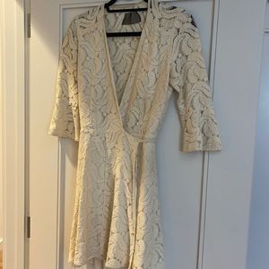 Reformation Wrap dress in Jacquard Cream Lace size 6